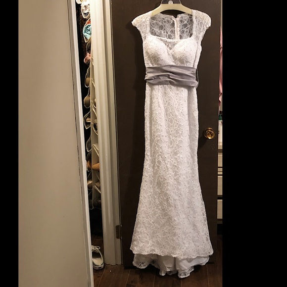 Removable sash Morilee Madeleine Gardner Wedding Dress - Picture 5 of 15